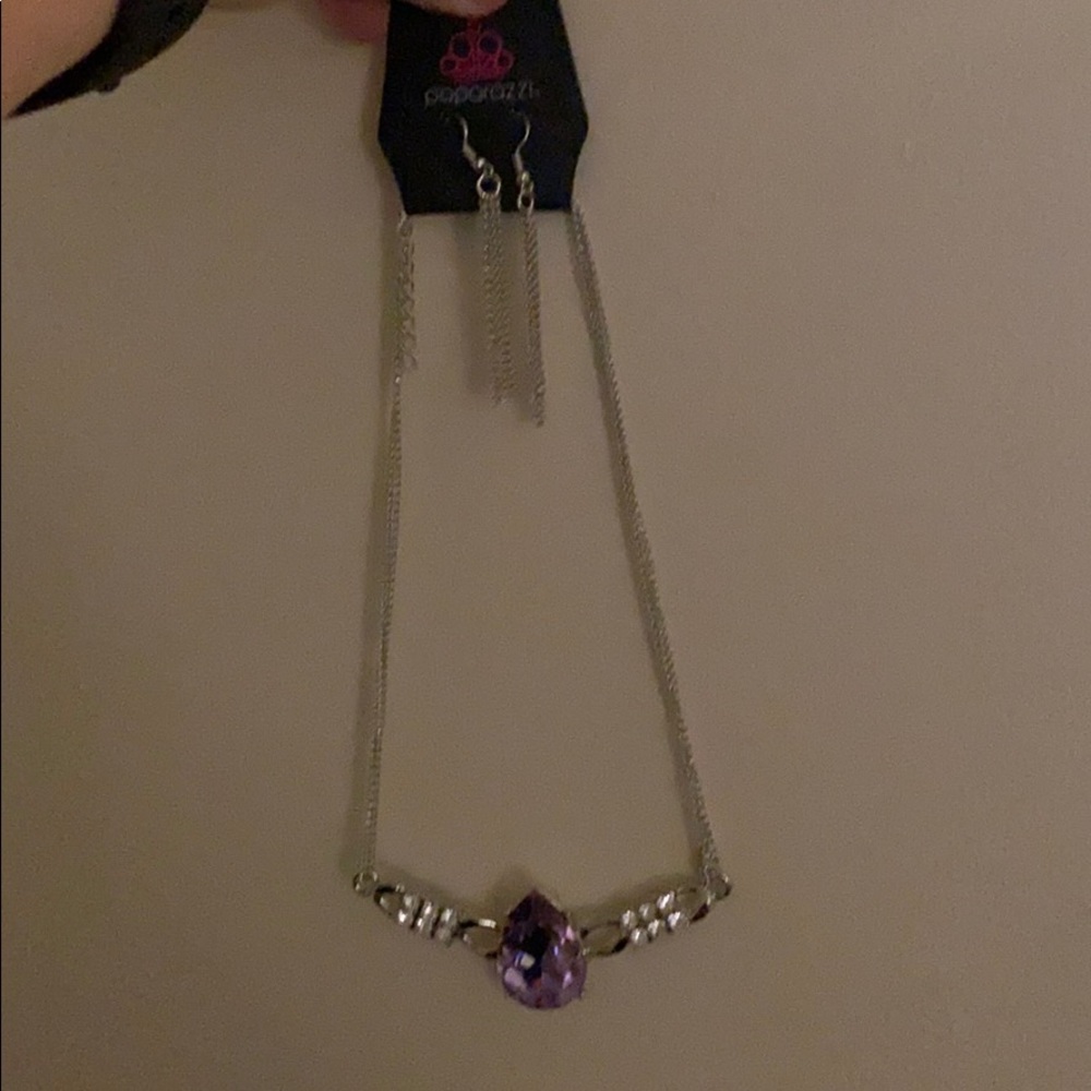 Brand new paparazzi necklace
